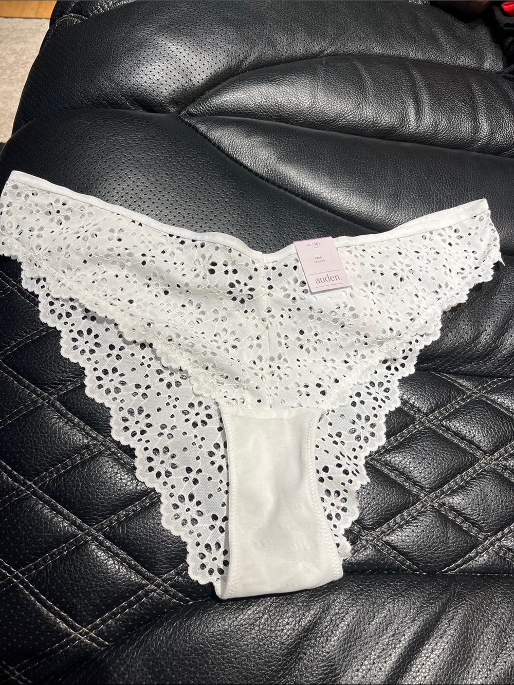 Auden White Floral Eyelet Lace Bikini Panty
